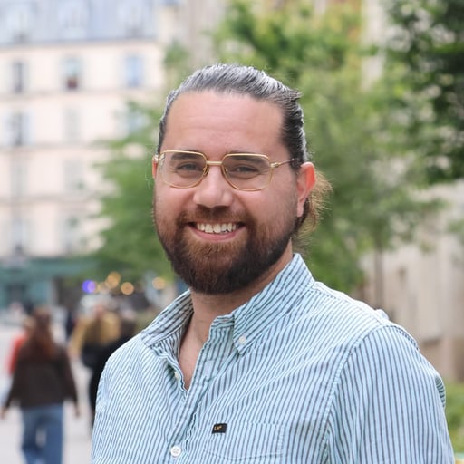 Portrait d’Ismael Yigitler, directeur d’Imoss Immobilier